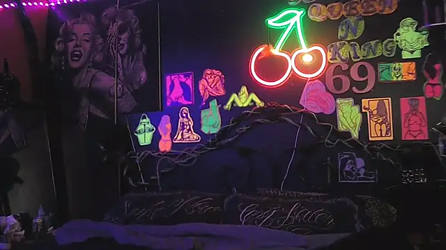 Онлайн чат XXX Splash_Queen420