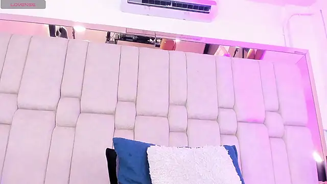 VictoriaBlacke – Naživo XXX chat