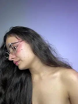 baaby-miiaa's Live XXX Chat