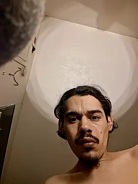 MeTazty294 élő XXX-chatje