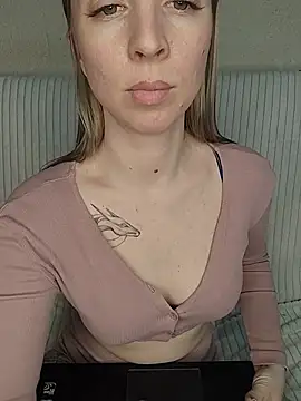 TeaseMeLily – Live XXX-chat