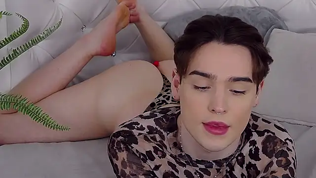 دردشة RobbyCharming الجنسية المباشرة