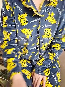 Lamya-dalo3a élő XXX-chatje