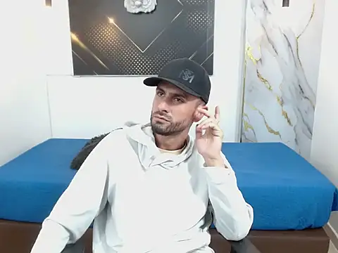 KingOfTemptation's Live XXX Chat