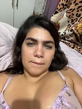 แชท XXX สดของ Hopeluna