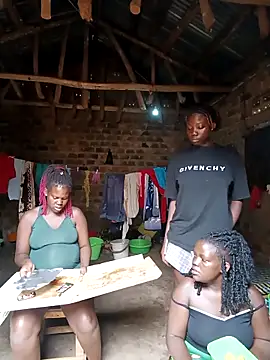 holygrail001's Live XXX Chat