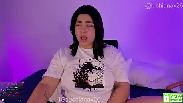 lucy26_ Adlı Modelin Canlı XXX Sohbeti