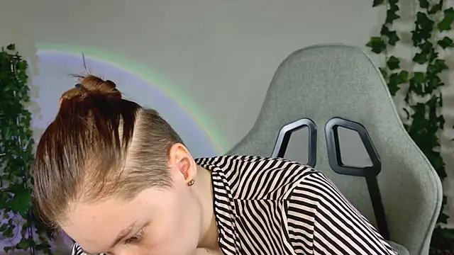 LadyLolipop_'s Live XXX Chat