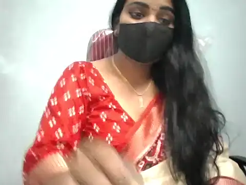 Rathi-priyaaのライブXXXチャット