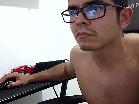 MILCARITAS3のライブXXXチャット