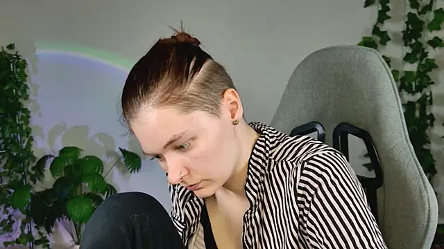 Chat XXX en directo de LadyLolipop_