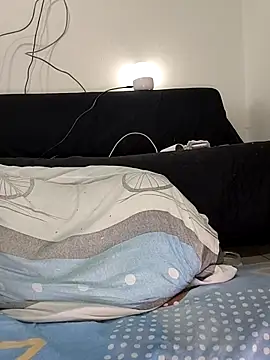 estrella_tasty 现场XXX聊天