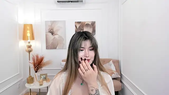 AnneTLi live XXX chat