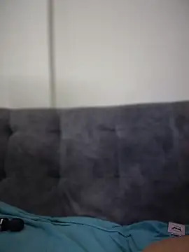 Isabella-TeenのライブXXXチャット