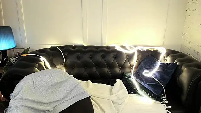 Dark_Moni live XXX chat