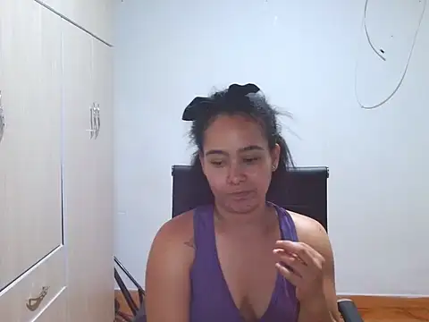 MaryVixxenのライブXXXチャット