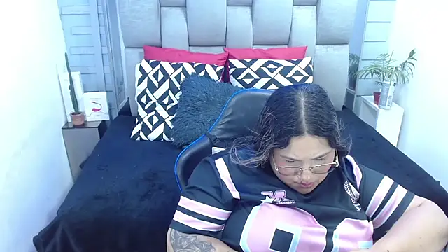 evelin_zaens: απευθείας συνομιλία ΧΧΧ