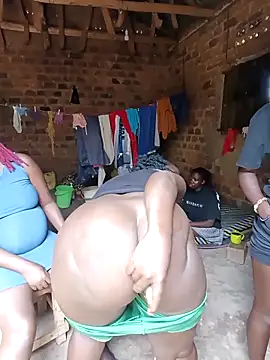 XXX chat uživo modela holygrail001