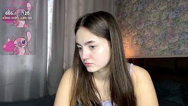 Chat XXX en directo de LoraDavi