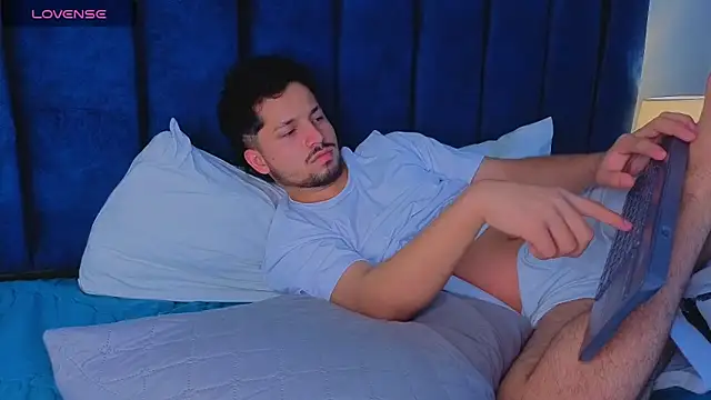 Issac_james_ Chat XXX live