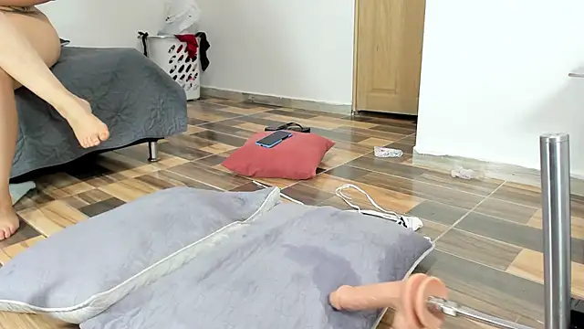 Charlotte_wilsonのウェブカメラショー