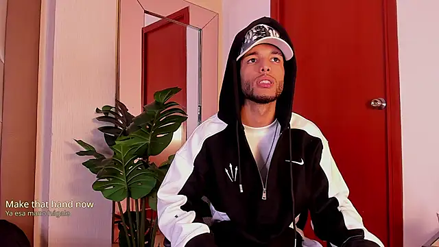 Thiagoferreti's Live XXX Chat