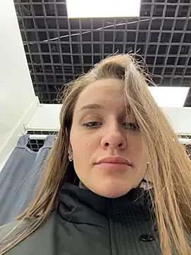 Chatroom XXX en direct de KishaMur