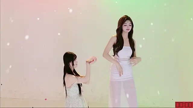 TNT-Sister élő XXX-chatje