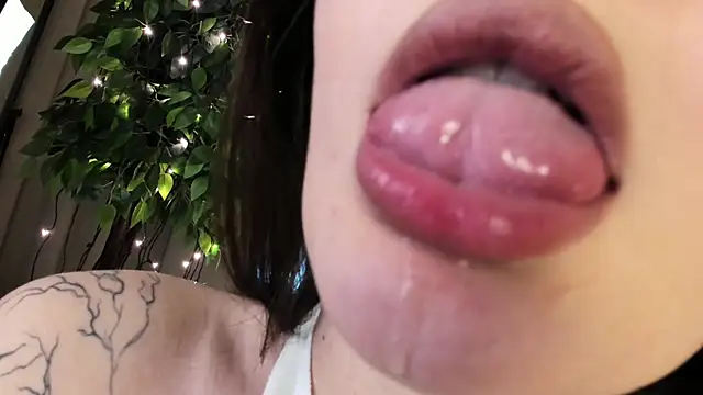 แชท XXX สดของ Dark_Moni