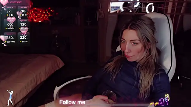 AnnieGOld_ 라이브 XXX 채팅