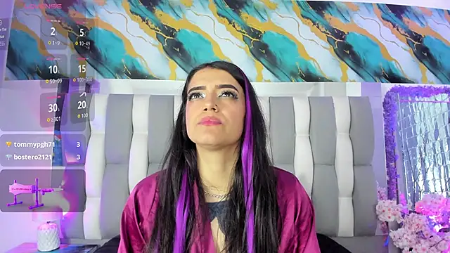 Chat XXX en directo de IsaDiiaz