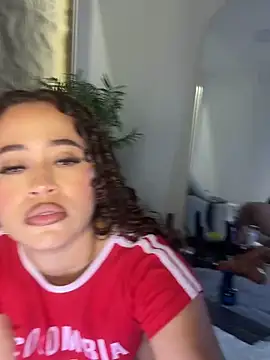 Czat XXX na żywo – Isa__Blanc