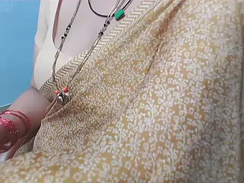 sunitha-3 Adlı Modelin Canlı XXX Sohbeti