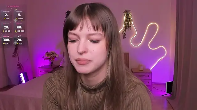 Chat +18 de Lisa_Blossom ao vivo