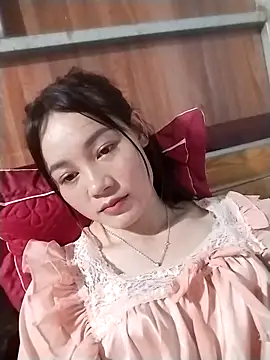 little-green-sprout Show Webcam