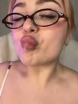 KellyMoors: απευθείας συνομιλία ΧΧΧ