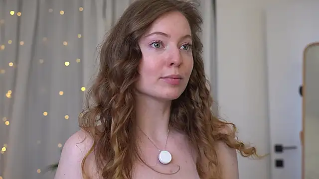 Chat +18 de moan_elisa ao vivo