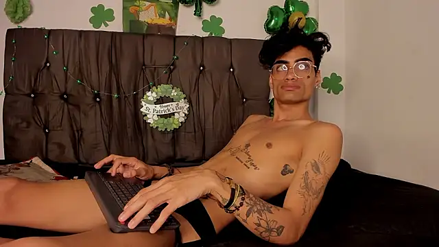 Gay_Red_Room – Naživo XXX chat