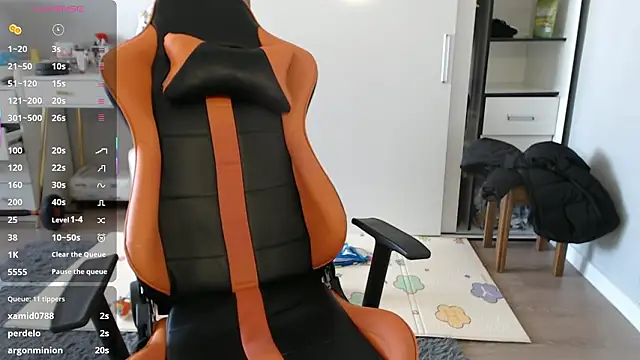 XXX chat uživo modela crystalyss