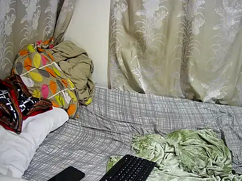 happy_sonian Live XXX chat