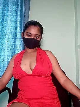 shrutee12 élő XXX-chatje