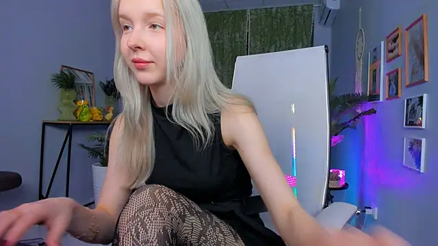 Chat XXX en directo de MaoqiBeverly