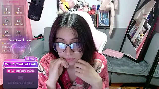 Maggie_Fox3 élő XXX-chatje