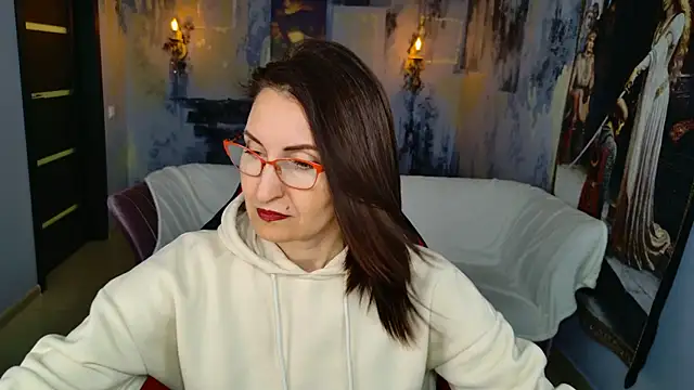 UnaTerra's Live XXX Chat