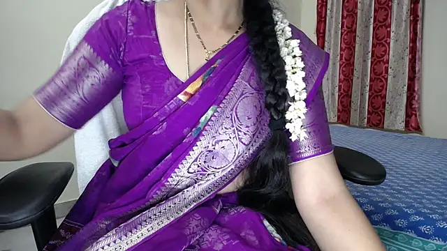 در دشة Sexy_HouseWifee الجنسية المباشرة