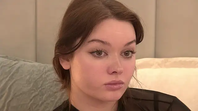 Chat +18 de VickiBanx ao vivo