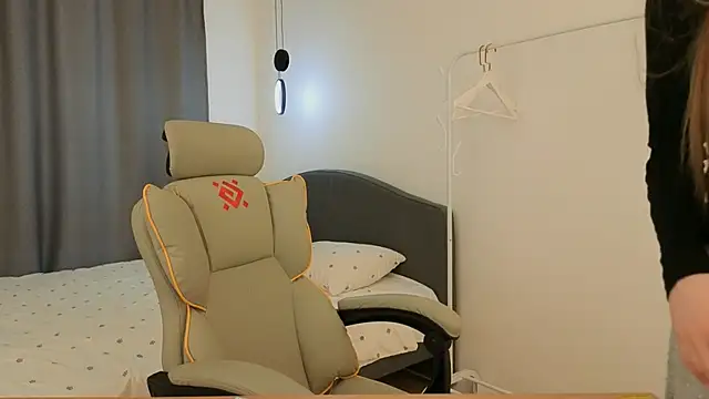 yourrdanceteacher: онлайн-секс-чат