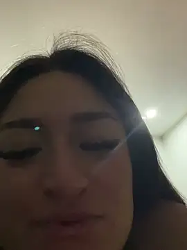 LuceroRmのウェブカメラショー