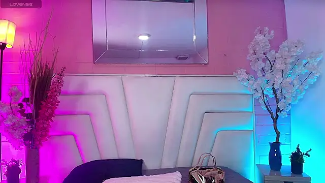 Вебкам-шоу Izzy_foxxy