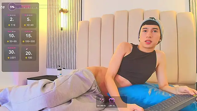 lian_cameron's Live XXX Chat